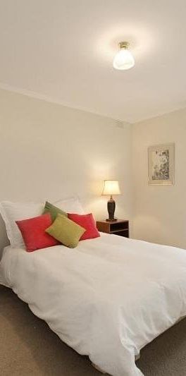 2/1 McKinnon Road, Mckinnon - Photo 1