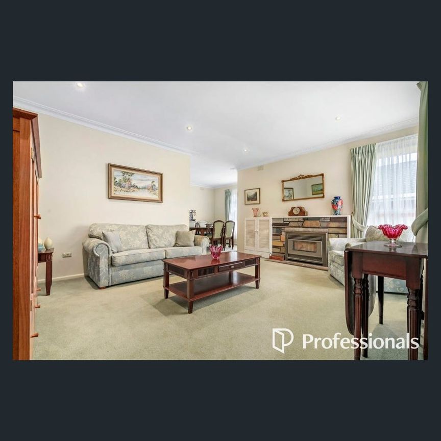 Move-In Ready Family Home | 4 Bedrooms in Prime Mulgrave Location - Photo 1