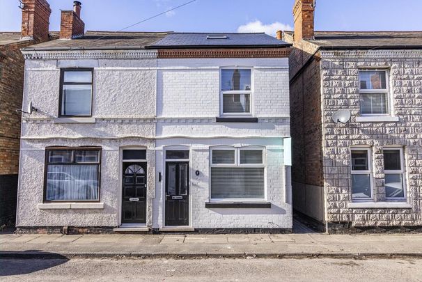 1 bedroom property to rent - Photo 1