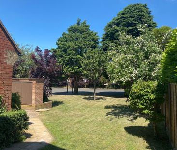 1 Bed Flat, Reading, RG4 - Photo 5