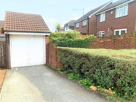 Perivale Close - Photo 4