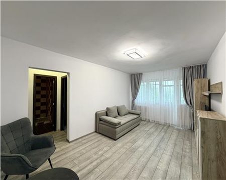 Apartament 2 camere, prima inchiriere, zona NORD Ploiesti - Photo 3