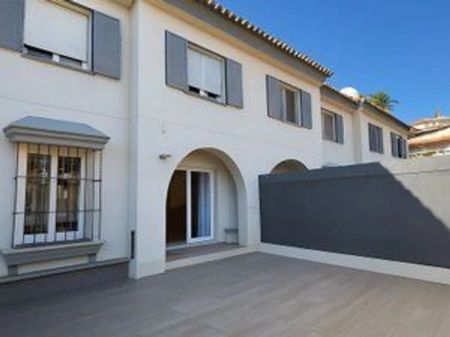 Alquiler de chalet pareado en Calle Norte - Photo 4