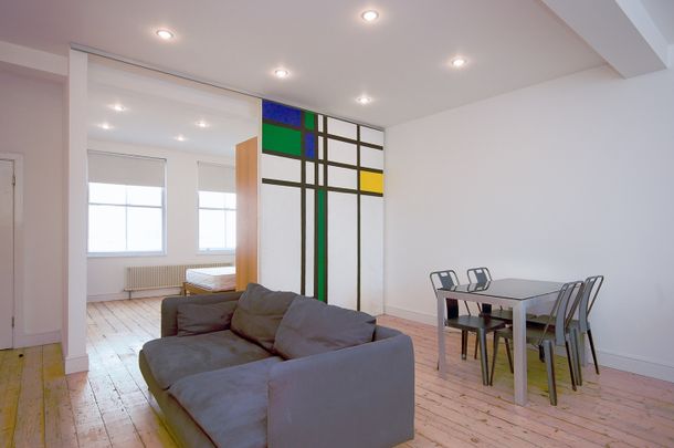 1 Bed Flat, Cowcross Street, EC1M - Photo 1