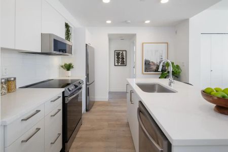 One53 and One33 — Three Bedroom, One Bathroom - Photo 5
