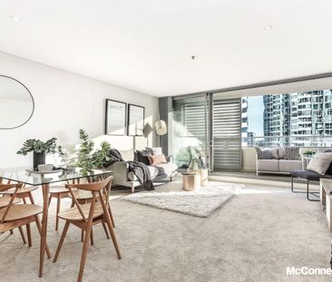 Luxuriously Appointed Apartment with Private Aspect - Photo 1