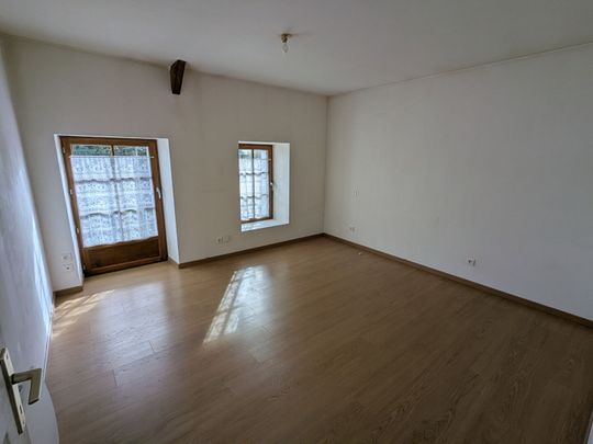 Location Maison 5 pièces 87m² - Photo 1