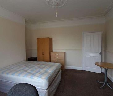 Wilton Avenue, **student Apartment** Student Apartment **, Southamp... - Photo 5