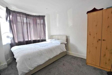 Brighton Road, Reading, RG6 - Photo 5