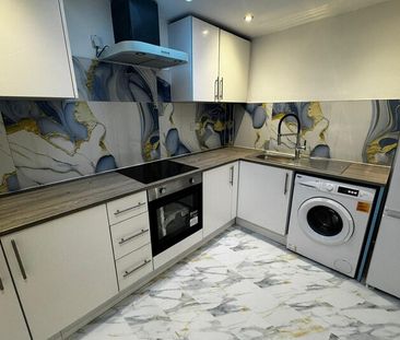 High Street, Rowley Regis, B65 0DR - Photo 6