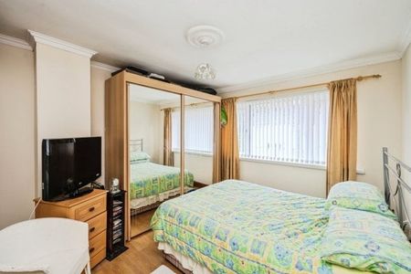 Cwmbath Road, Swansea, SA6 - Photo 2