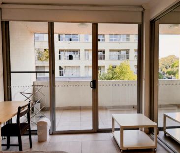 2 bed 2 bath-single room-5 - Photo 3