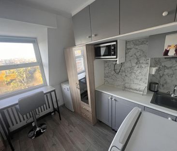 Studio to rent - Photo 6