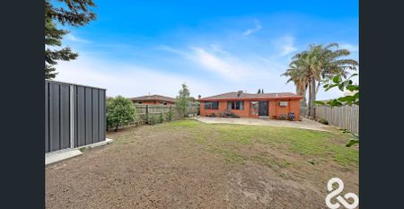 Big, Bright & Spacious! - Photo 4