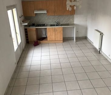 ARGENCES - appartement T3 avec garage et balcon - Photo 2