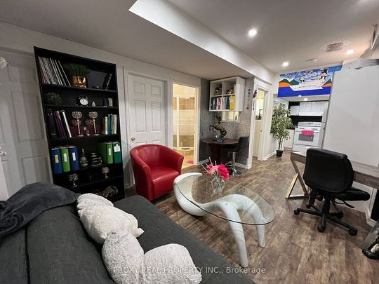 For Lease - 193 Selwyn Road Unit# Basement, Richmond Hill, Ontario - Photo 1