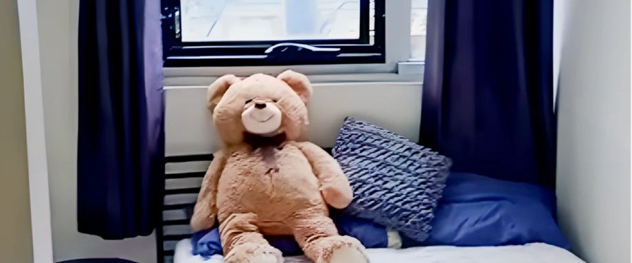 Room 5 #31 - Photo 1