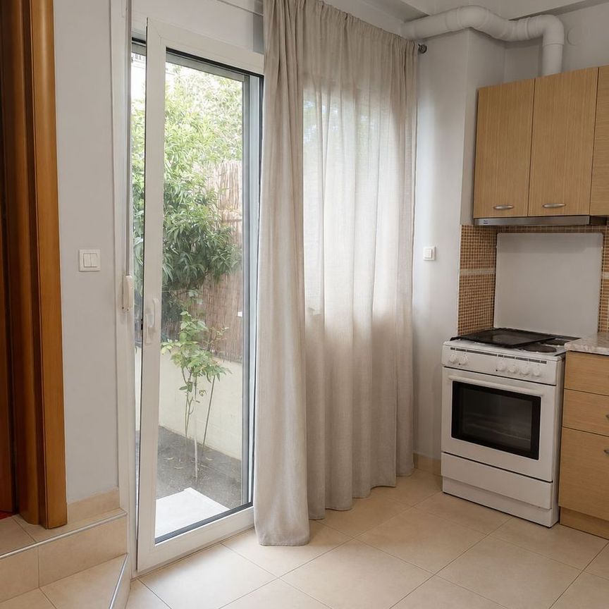 Studio/Γκαρσονιέρα για ενοικίαση Άγιος Παντελεήμονας - Κέντρο (Πολίχνη) - Photo 1