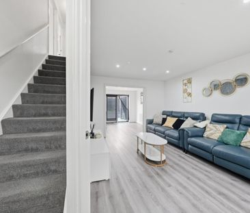 4 Bed Detached House, Owens Road, CV6 - Photo 1