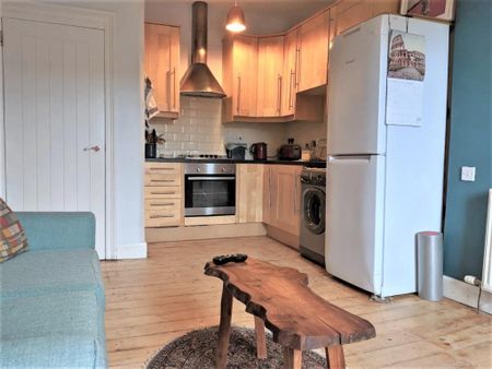 1 bedroom flat to rent - Photo 3