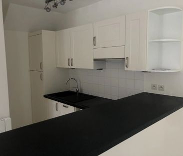 Montesson Village - F2 de 43 m2 avec dressing et cave - Photo 4