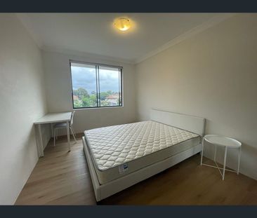 room 4/50 Frederick Street, Ashfield, NSW 2131 - Photo 1