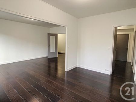 Location Appartement 4 pièces 90m² TROYES 10000 - Photo 4