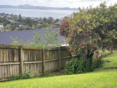 Maraetai, 2 Bedrooms with Views - Photo 2