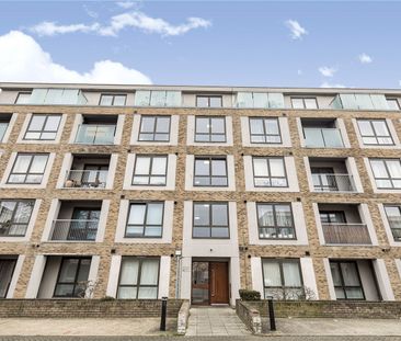 Crediton Road, London, E16 1GD - Photo 1