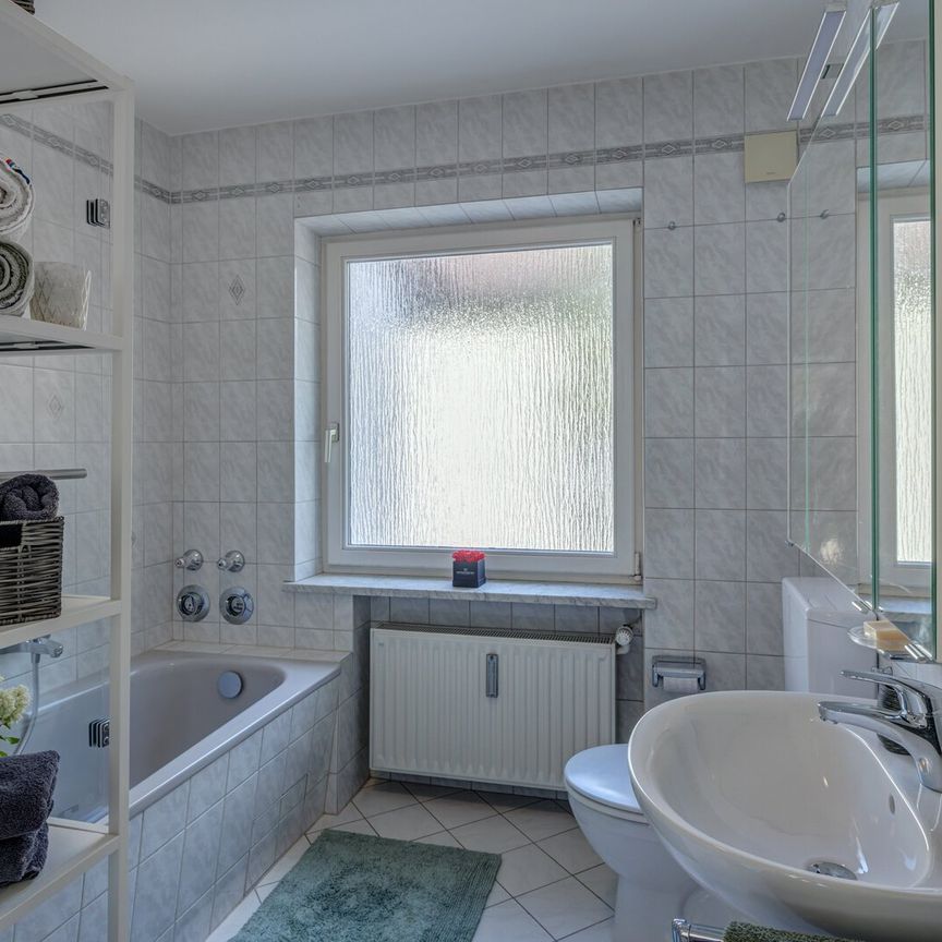 Bright, inviting apartment for rent in Gröbenzell - Photo 1