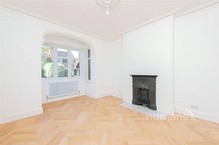 3 bedroom detached house to rent - Photo 4