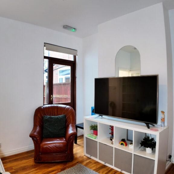 3 bedroom terraced house to rent - Photo 1