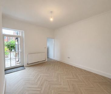2 bedroom house to rent - Photo 3