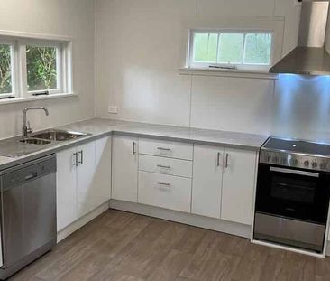 Terrific on Trelissick - Photo 3