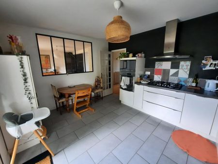 Appartement T4 à louer - 108 m² - Photo 3