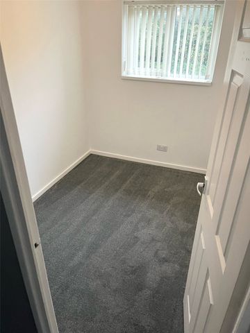 3 bed terraced house to rent in Holmefields Road, Middlesbrough, TS6 - Photo 4