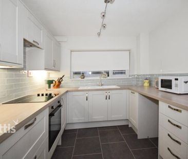 2 bedroom apartment to rent - Photo 6