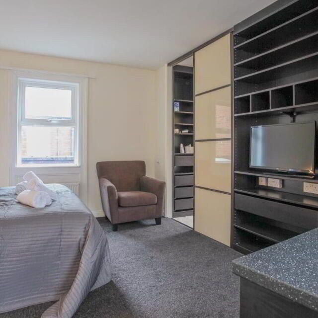 Apt 5, 31 Wellington Park, Belfast, BT9 6DL - Photo 1