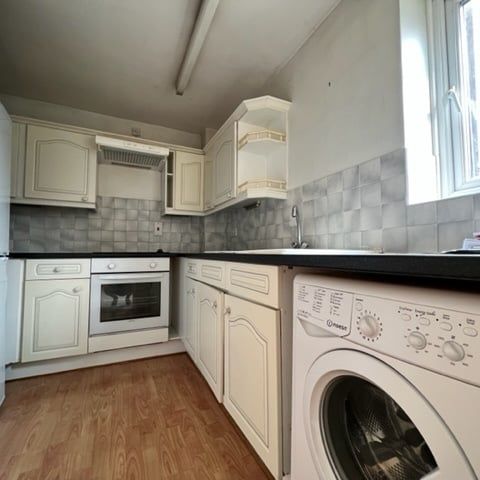 Admiral House, Peterborough, Viersen Platz - Photo 1