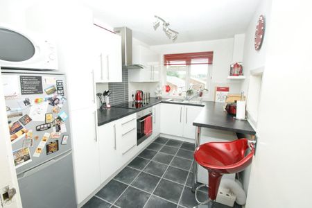 1 bedroom flat to rent - Photo 5