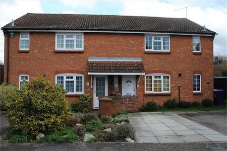 Coachmans Lane, Baldock - Photo 2