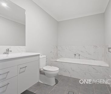 STYLISH AND SPACIOUS HOME DESIGNED FOR COMFORTABLE LIVING - Photo 6