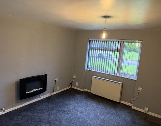 Ground Floor Flat, Mill Court, Great Haywood, Stafford, ST18 0RX - Photo 1