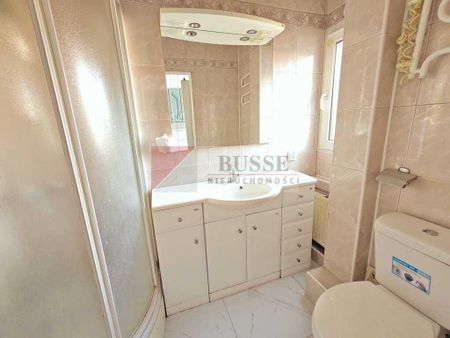 3 pokojowe mieszkanie z balkonem, ścisłe centrum - Zdjęcie 3