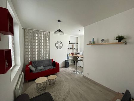 Location Appartement 2 pièces 31m² - Photo 3