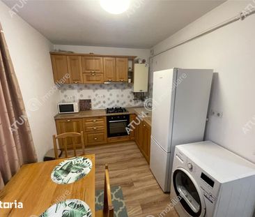 Garsoniera decomandata loc parcare zona Brana Selimbar - Fotografie 6