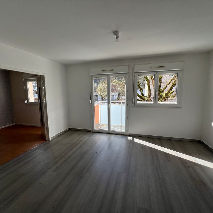 Location - Appartement T4 - 70 m² - Baume-les-Dames - Photo 1