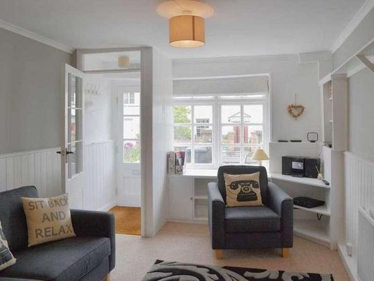 The Borough, Wedmore, BS28 - Photo 1