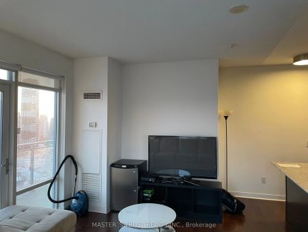 360 Square One Drive #2911 - Photo 2
