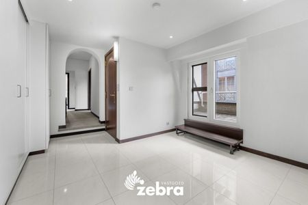 Karaktervol huis in cottagestijl met 4 slaapkamers in centrum Roeselare! - Foto 5